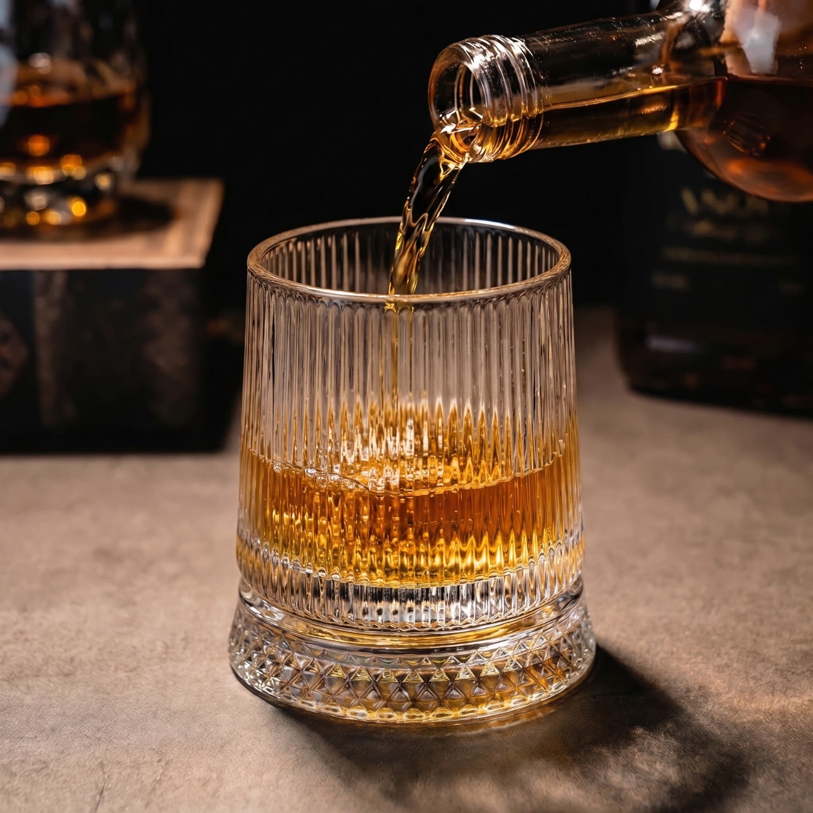 Vori™ Rotating Whiskey Glass